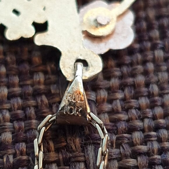 Rare Vintage 10k Solid Gold #1 Grandma Pendant & Necklace – A Treasured Keepsake - Picture 6 of 12